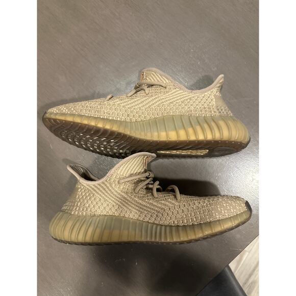 ADIDAS YEEZY BOOST 350 V2 \'SAND TAUPE\' SIZE 10 100% AUTHENTIC FZ5240 main image 4